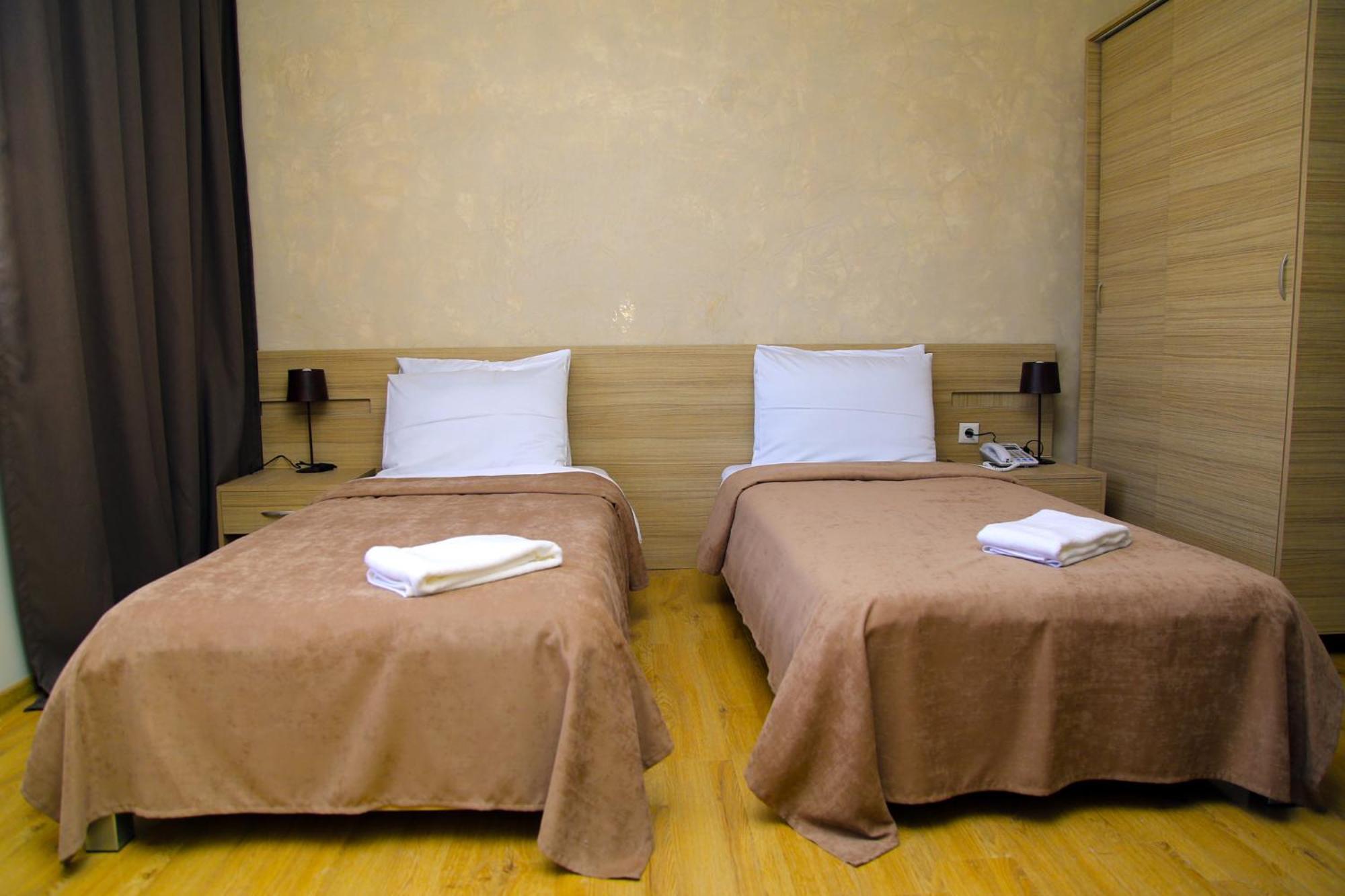 Iveria Hotel Khashuri Room photo